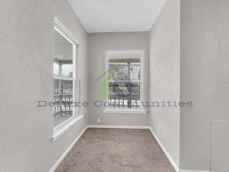801 Prospect Ave SE — Photo 5