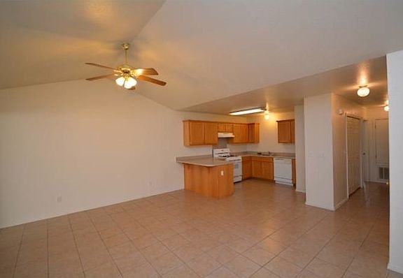 3rd image of 2695 N Center St APT A