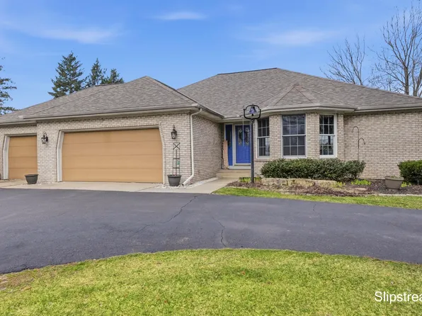 6807 Kenowa Ave SW, Grandville, MI 49418