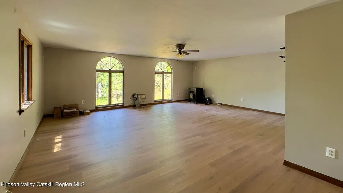 2 bed, 1536 sqft, $2,000 — Photo 2
