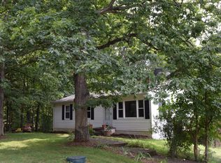 9090 Meetze Rd, Warrenton, VA 20187