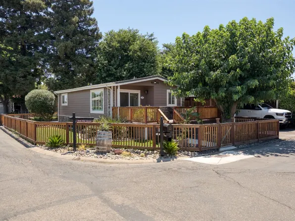 2 Red Fox Ct, Lodi, CA 95242