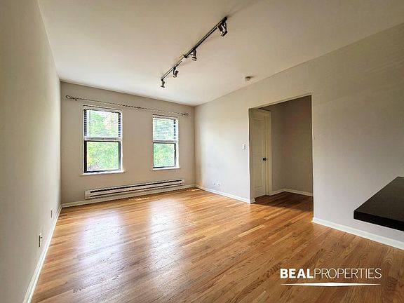 4th image of 2834 W Palmer St #303A