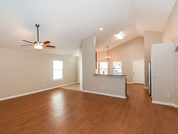 4th image of 10938 Campus Heights Ln