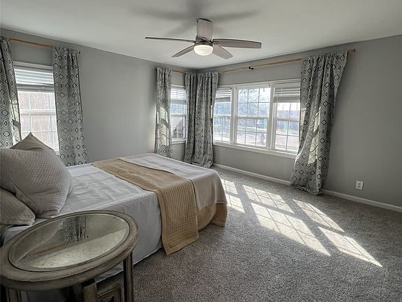 4th image of 3332 Katrine St