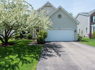 354 Dorchester Ln, Grayslake, IL 60030
