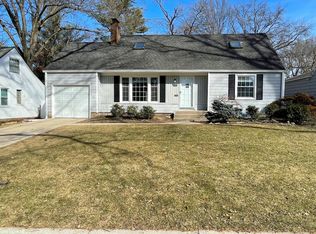 4126 W 74th St, Prairie Village, KS 66208