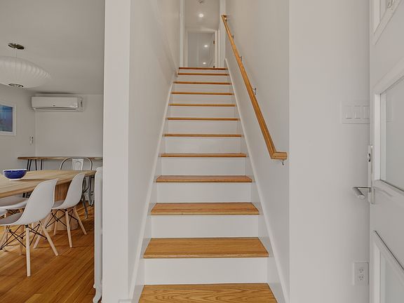 2nd image of 59 Houston Ave