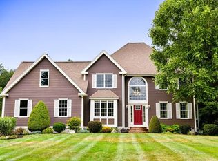 47 Henderson Ln, Hanover, MA 02339