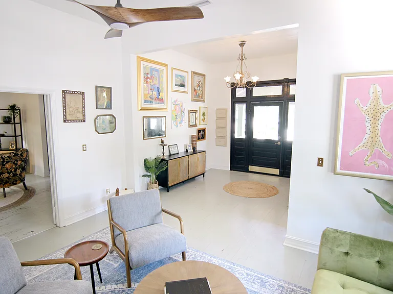 2302 N Morgan St — Photo 3