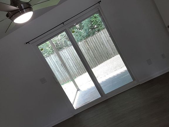 5th image of 300 Apache Dr #5C