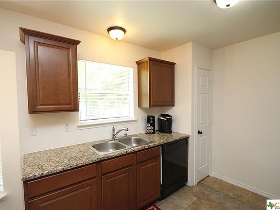 3rd image of 3402 Crescent Dr