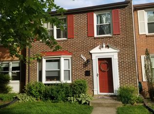 225 Gundry Dr, Falls Church, VA 22046