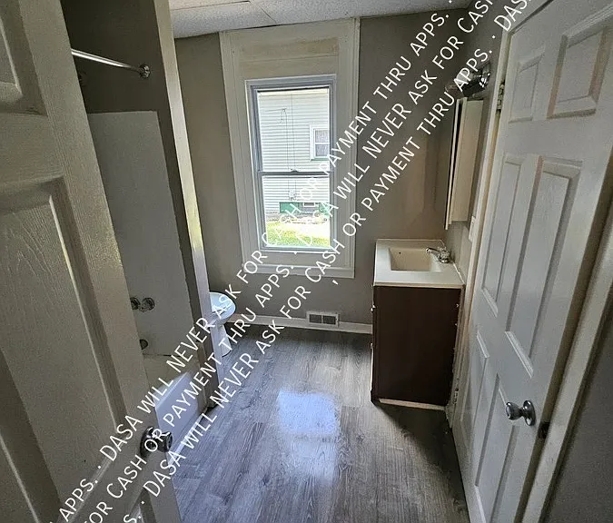 19 Rainier St #FRONT — Photo 8