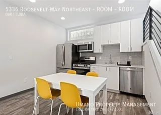 5336 Roosevelt Way NE #ROOM — Photo 5