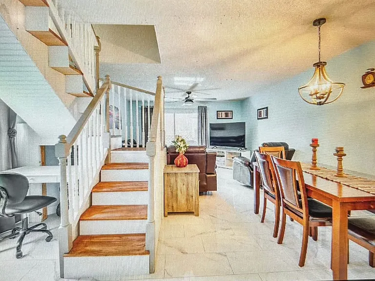 1284 Cypress Cove Ct — Photo 8