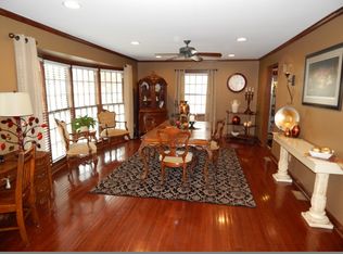 1416 King George Dr, Alabaster, AL 35007