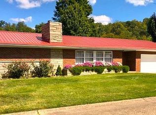 504 Everest Ave, Saint Albans, WV 25177