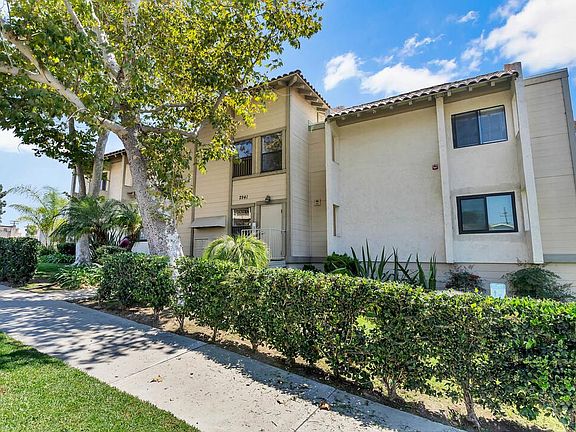 3rd image of 2941 C St Unit 465