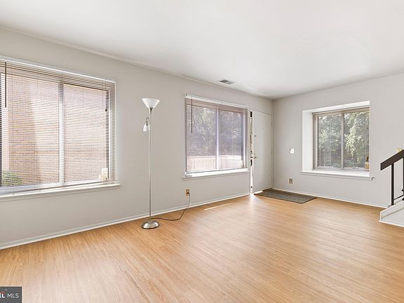 5th image of 2501 Glengyle Dr #144