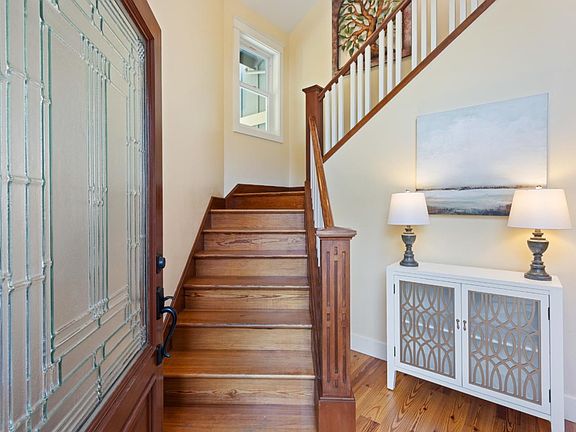 5th image of 118 Ponderosa Dr