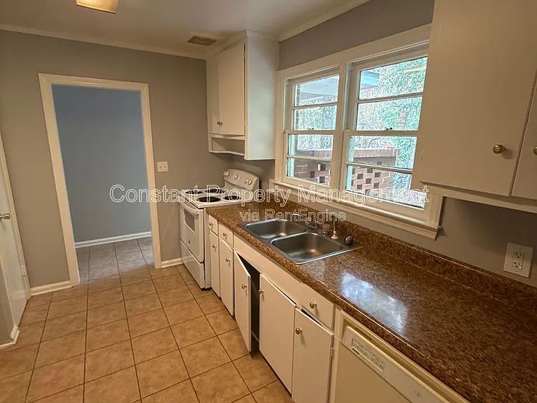 2873 Audubon Cir #2873 — Photo 9