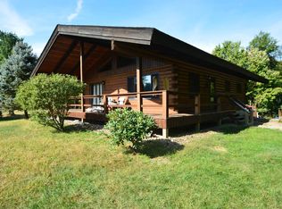 5129 Mountain View Dr, Kunkletown, PA 18058