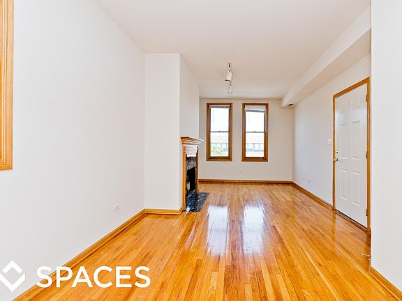 5th image of 1243 W Erie St #2SRE