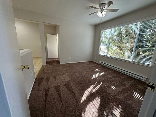 1st image of 62 Oakes Blvd