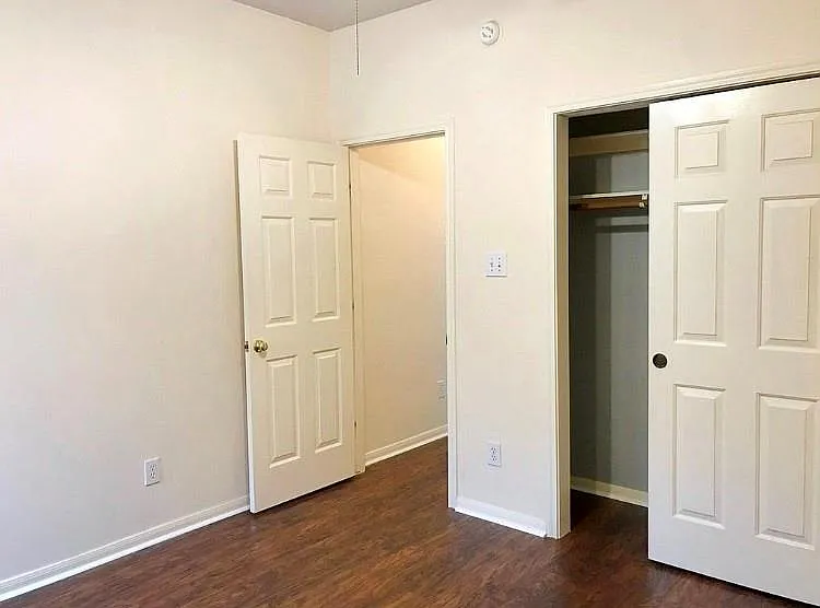 3611 Sheldon Dr — Photo 16