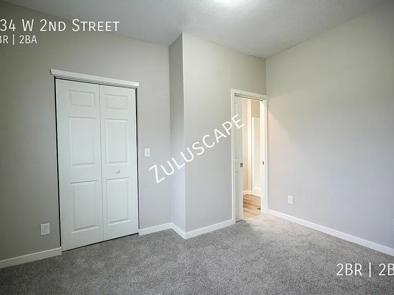 734 W 2nd St — Photo 9