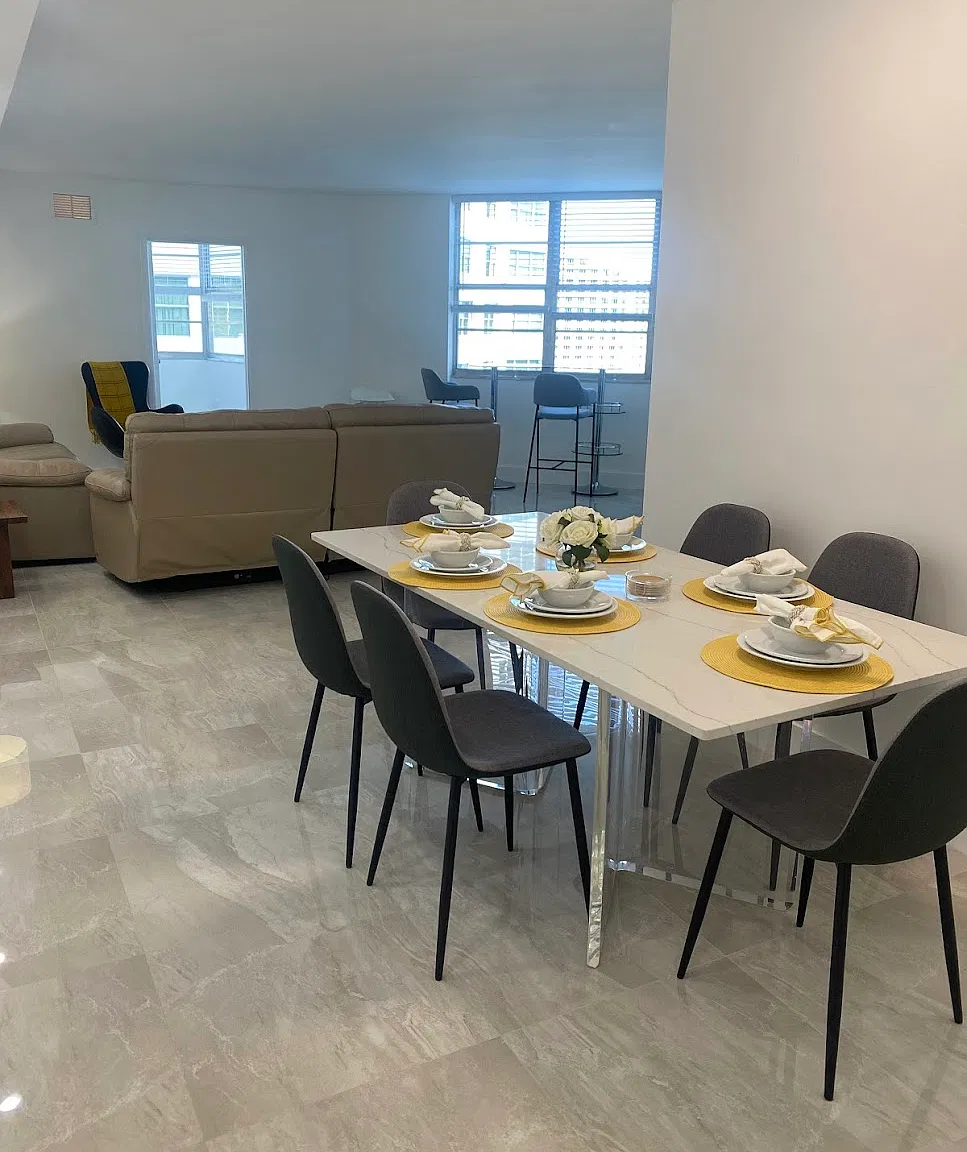 825 Brickell Bay Dr — Photo 1