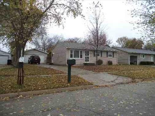 3rd image of 7721 Mesa St