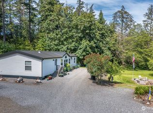 851 Crow Valley Rd, Eastsound, WA 98245