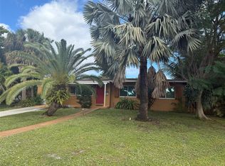 920 Wright Dr, Lake Worth Beach, FL 33461