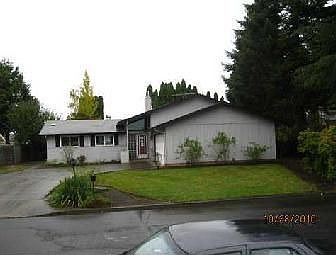 1st image of 7025 SE Plum Dr