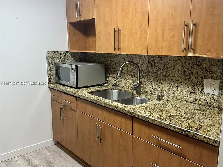200 SW 132nd Way #207L — Photo 21