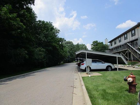 4th image of 24524 Cashmere Ct #1