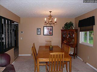 5th image of 9984 Vista Dr