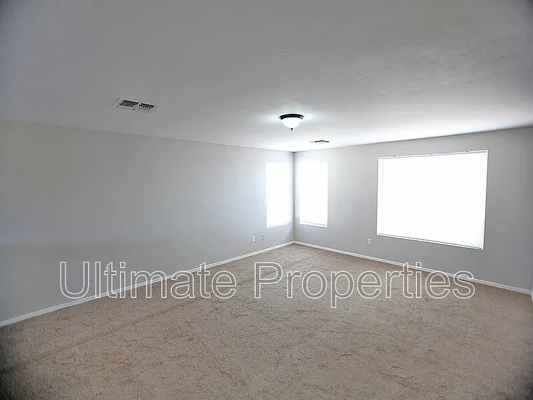 12511 N 121st Dr — Photo 11