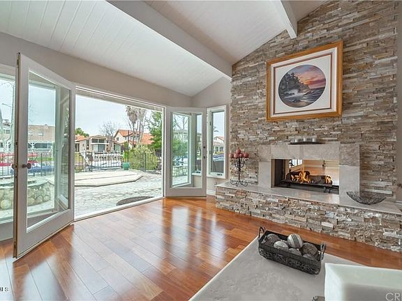 5th image of 3807 Charthouse Cir