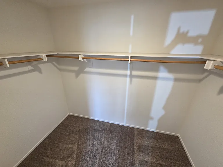 1467 Normandy Dr — Photo 20