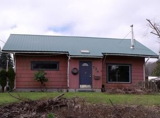 734 Fowler St, Raymond, WA 98577