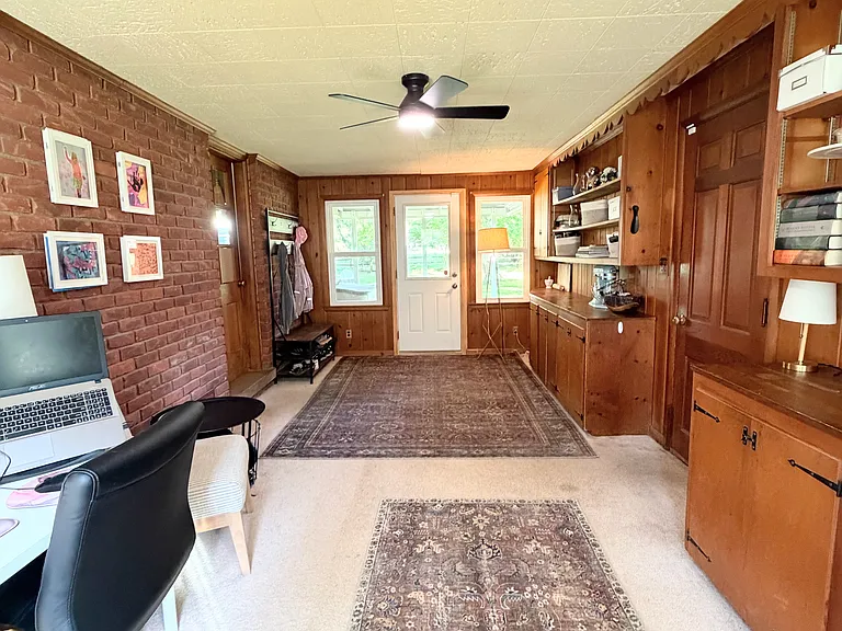27267 W Forteen Mile Rd — Photo 2