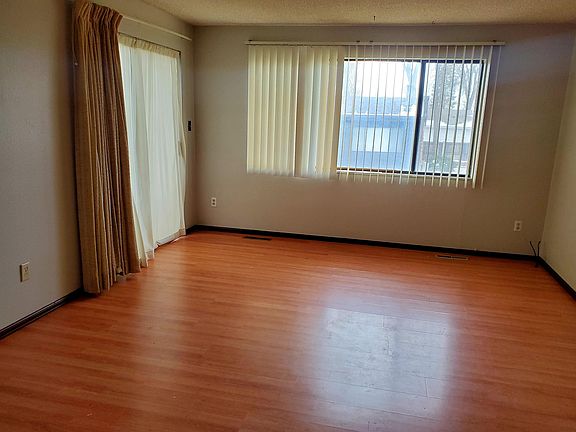 4th image of 7744 Lowell Blvd #7756