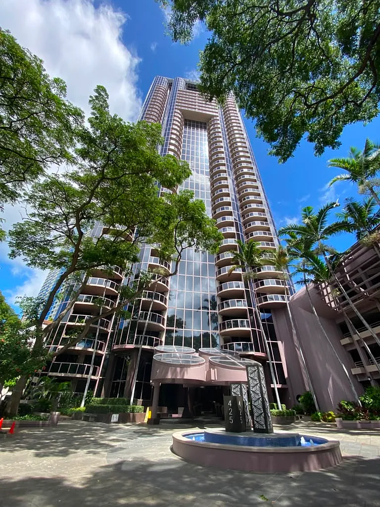 1 bed, 934 sqft, $3,300 — Photo 1