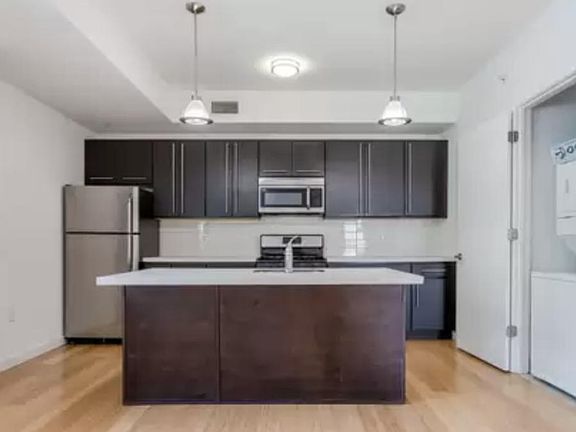 3rd image of 1200 Bedford St