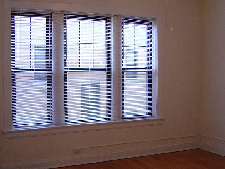 1 Br living room