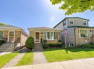 6517 N Neva Ave, Chicago, IL 60631