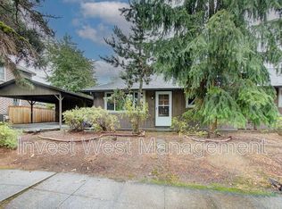 703 E 29th St, Vancouver, WA 98663